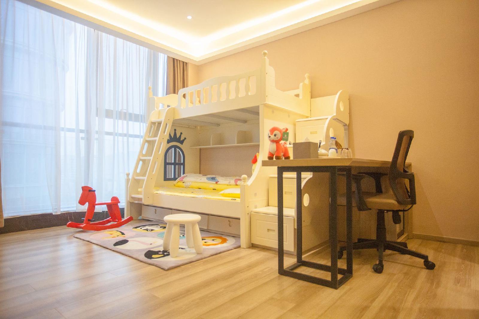 Ningbo Cbd Atour Hotel