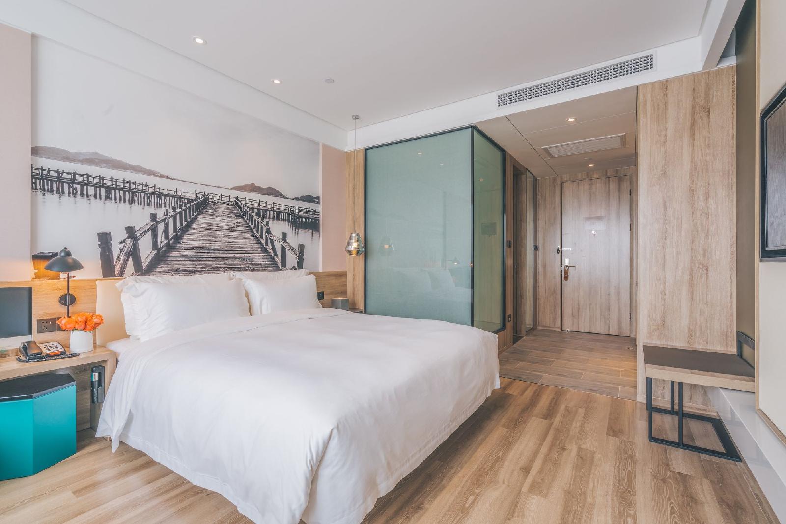Ningbo Cbd Atour Hotel