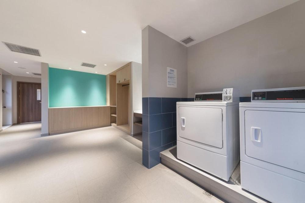 Holiday Inn Express Beijing Shijingshan Lakeview