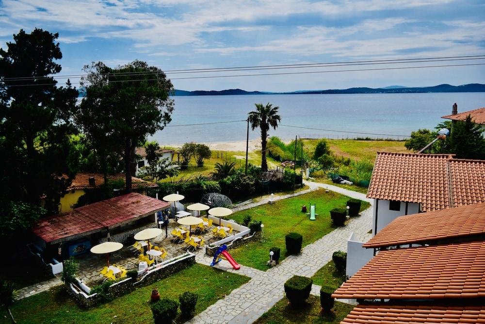 Kari Hotel