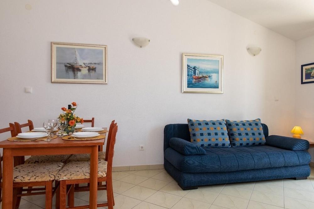 Apartments Ruzica