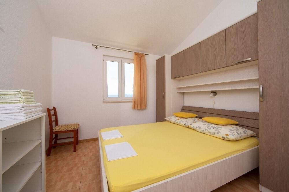 Apartments Ruzica