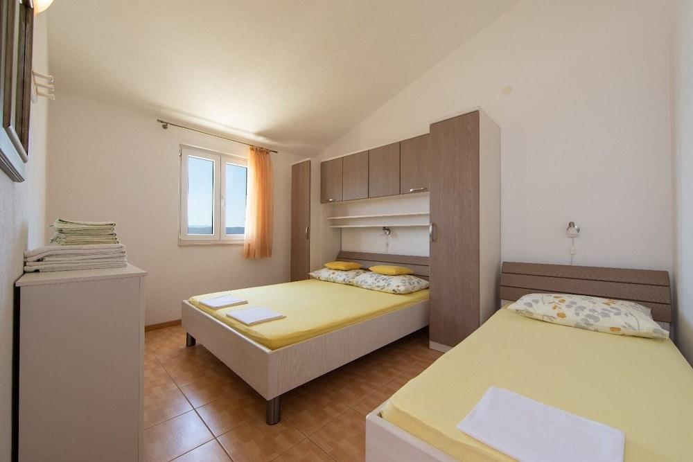 Apartments Ruzica