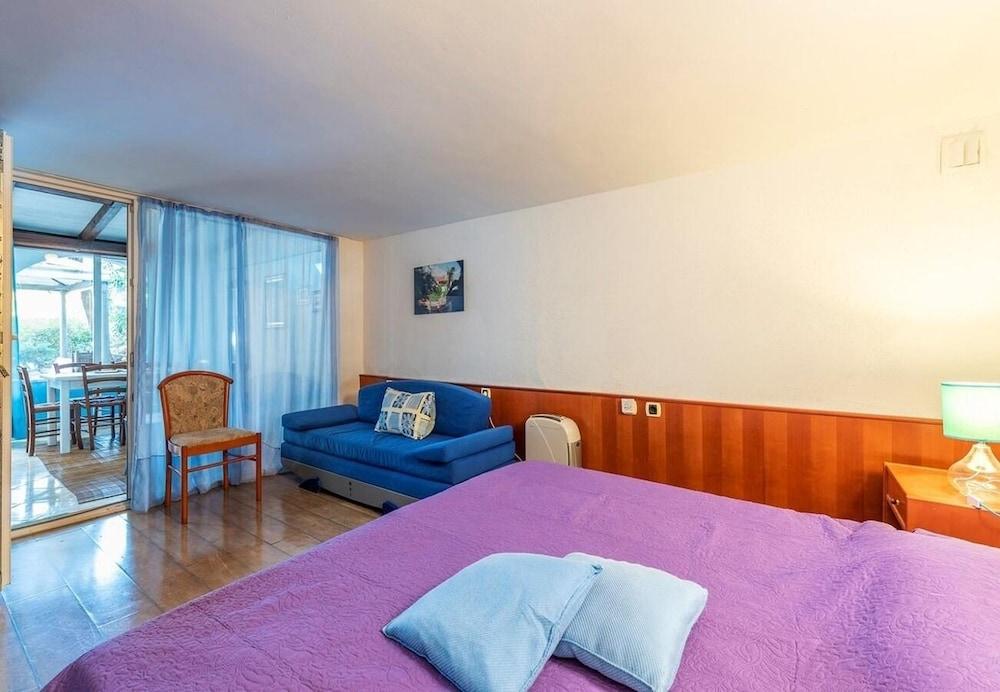 Apartments Mila