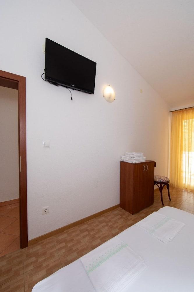 Apartments Ruzica