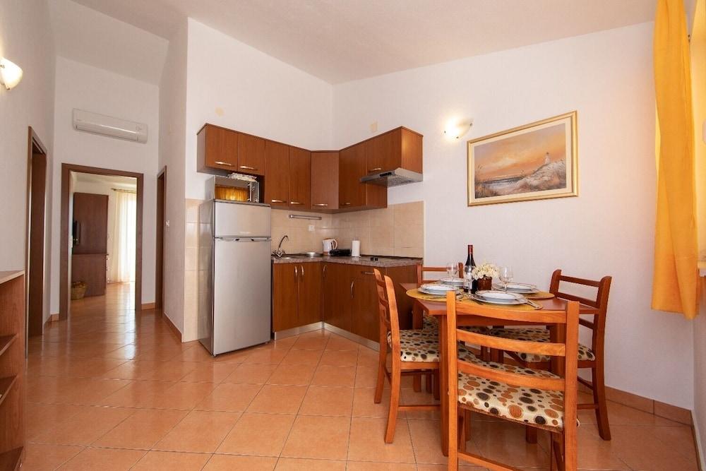 Apartments Ruzica