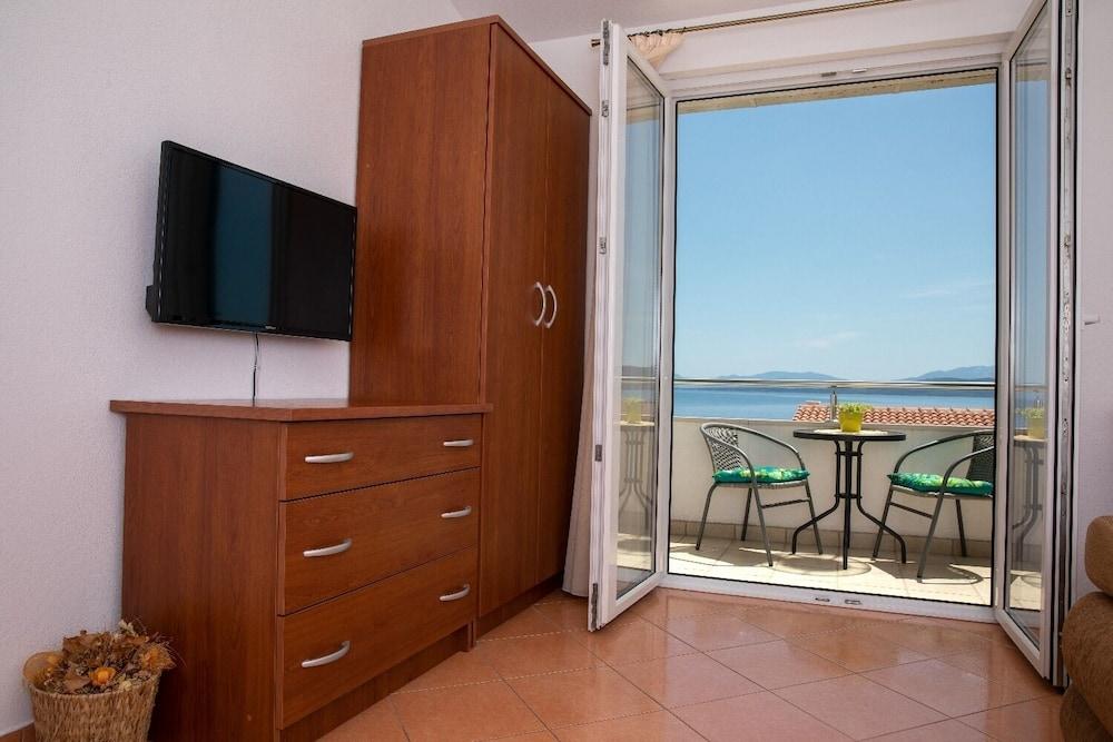 Apartments Ruzica
