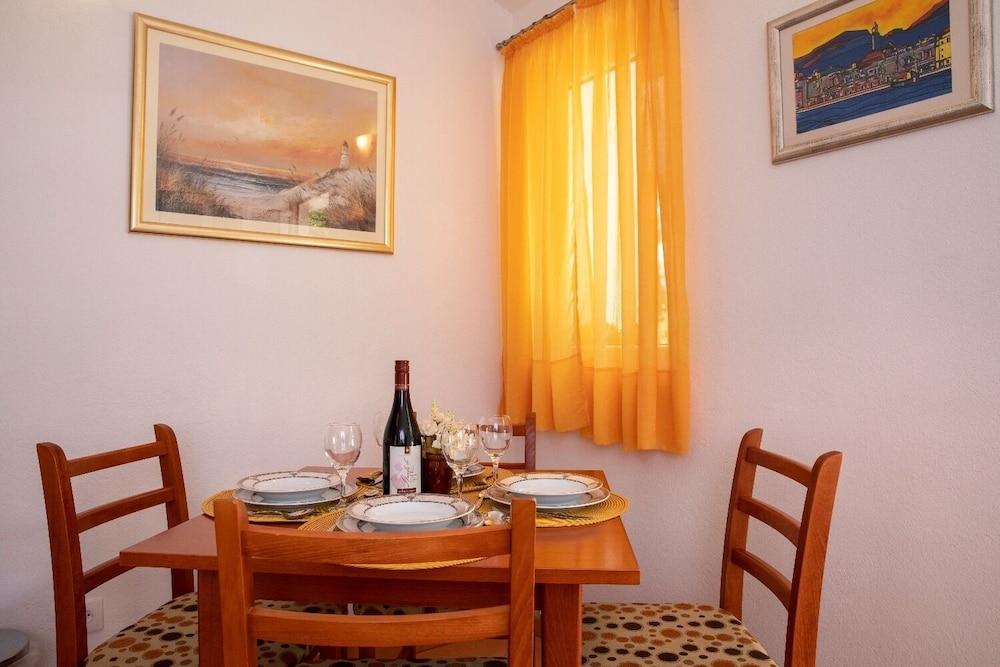 Apartments Ruzica