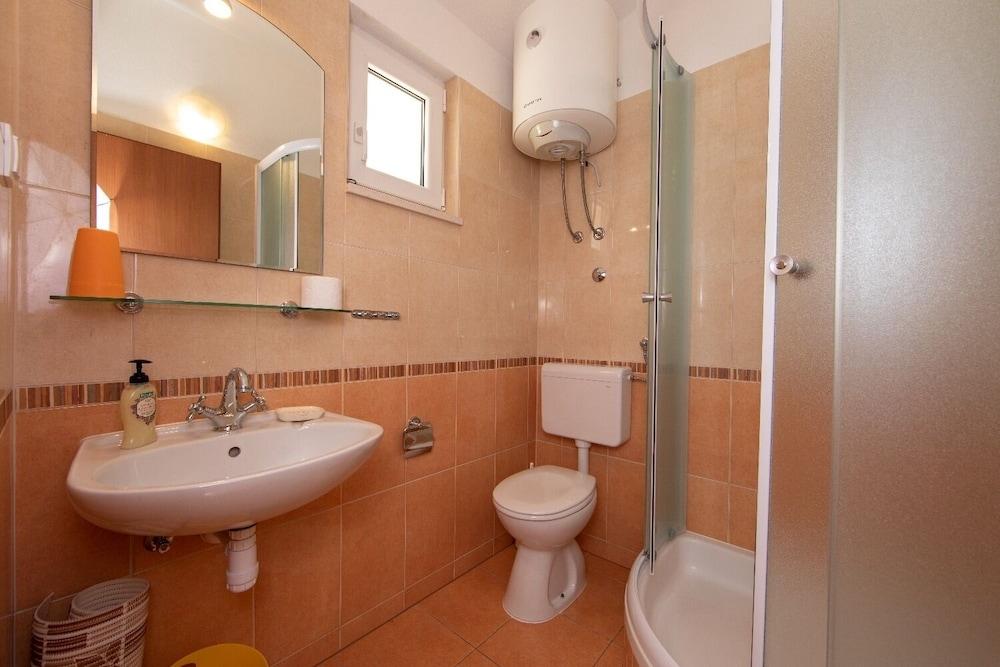 Apartments Ruzica