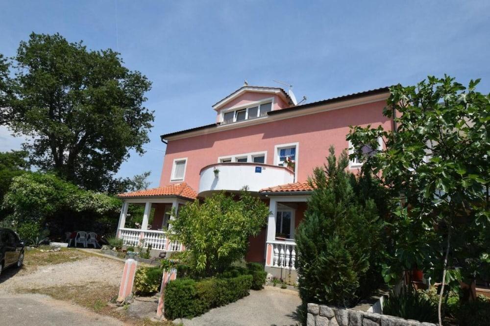 Apartments Jozefina