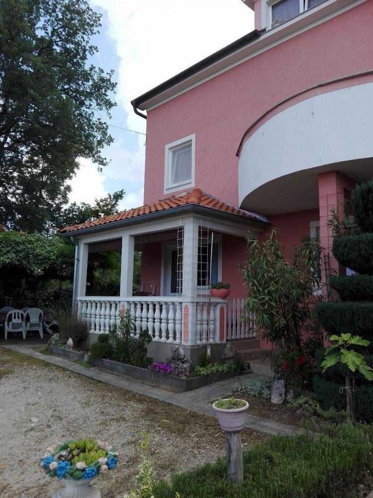 Apartments Jozefina