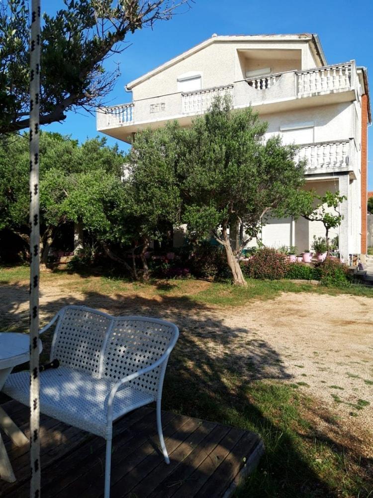 Apartments Luce