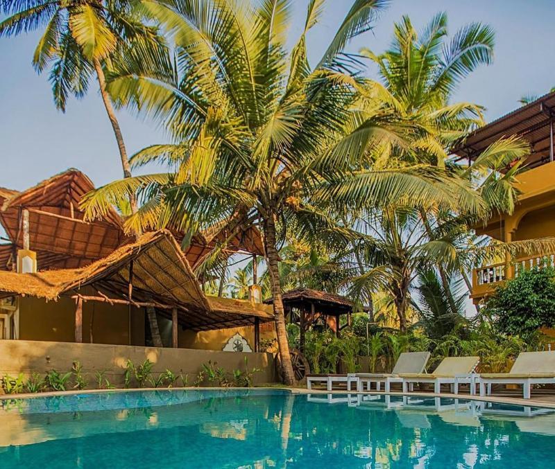Justa Morjim Beach Resort And Spa