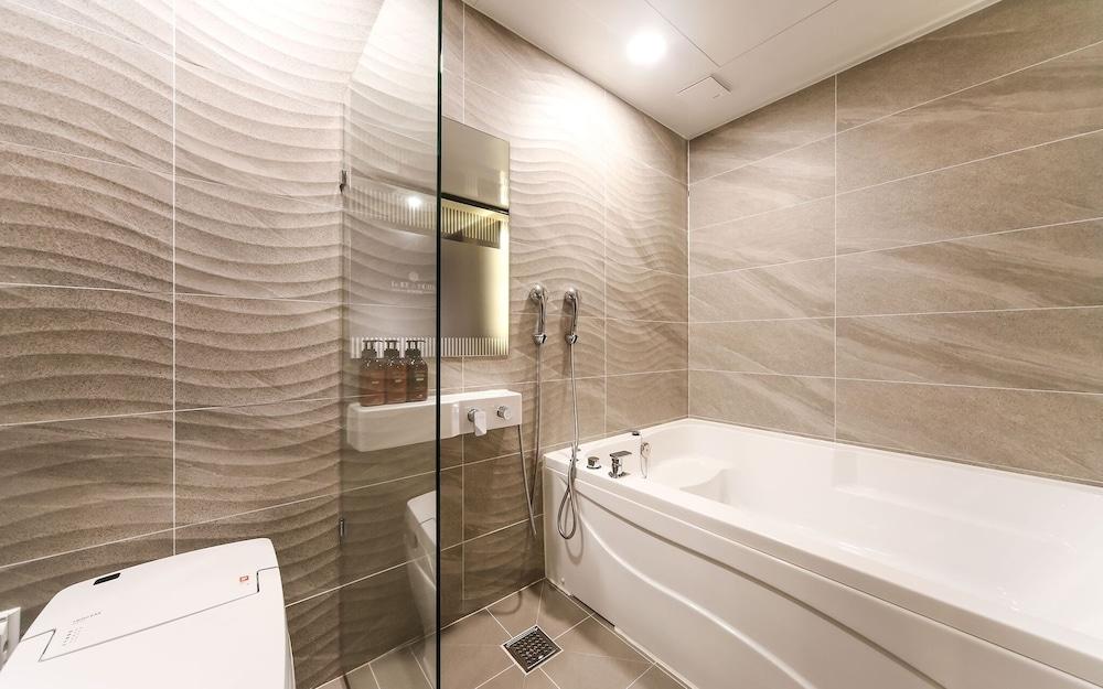 Le Idea Hotel