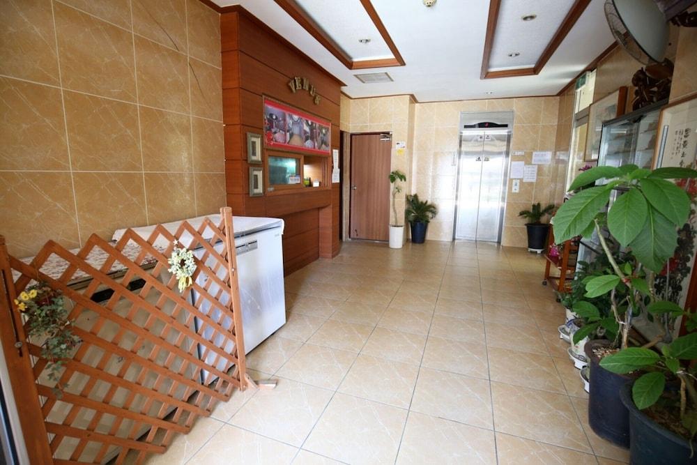Venus Motel&Pension