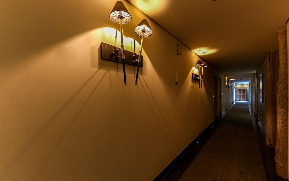 Ring Hotels In Nivelungen