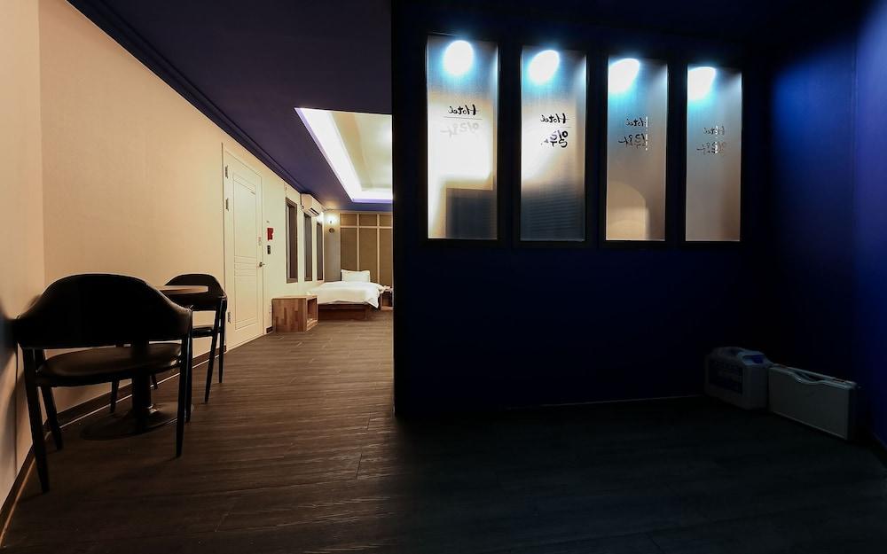 Hotel Illuwa