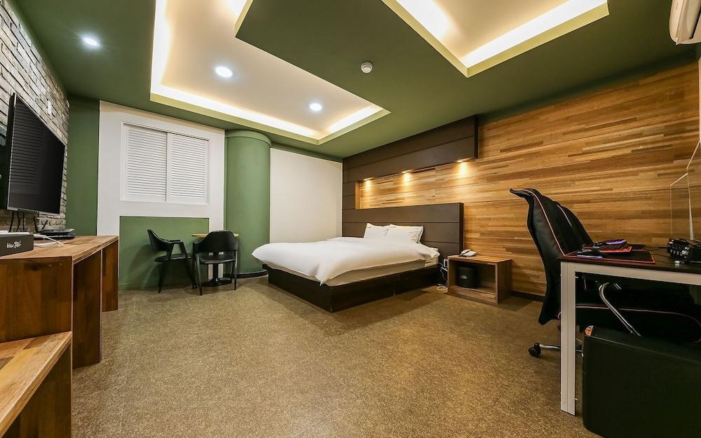 Hotel Illuwa