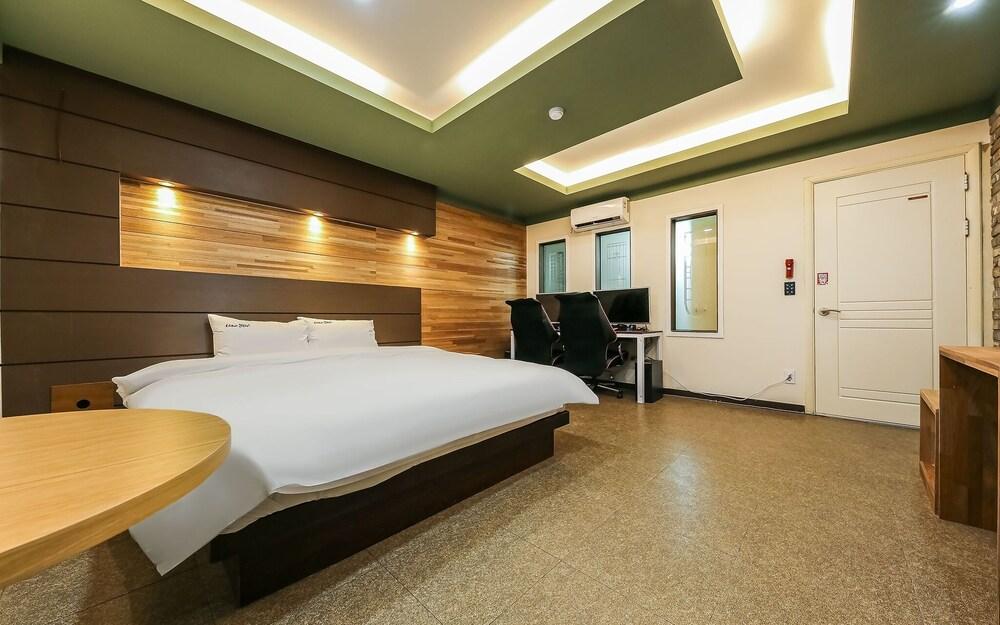 Hotel Illuwa