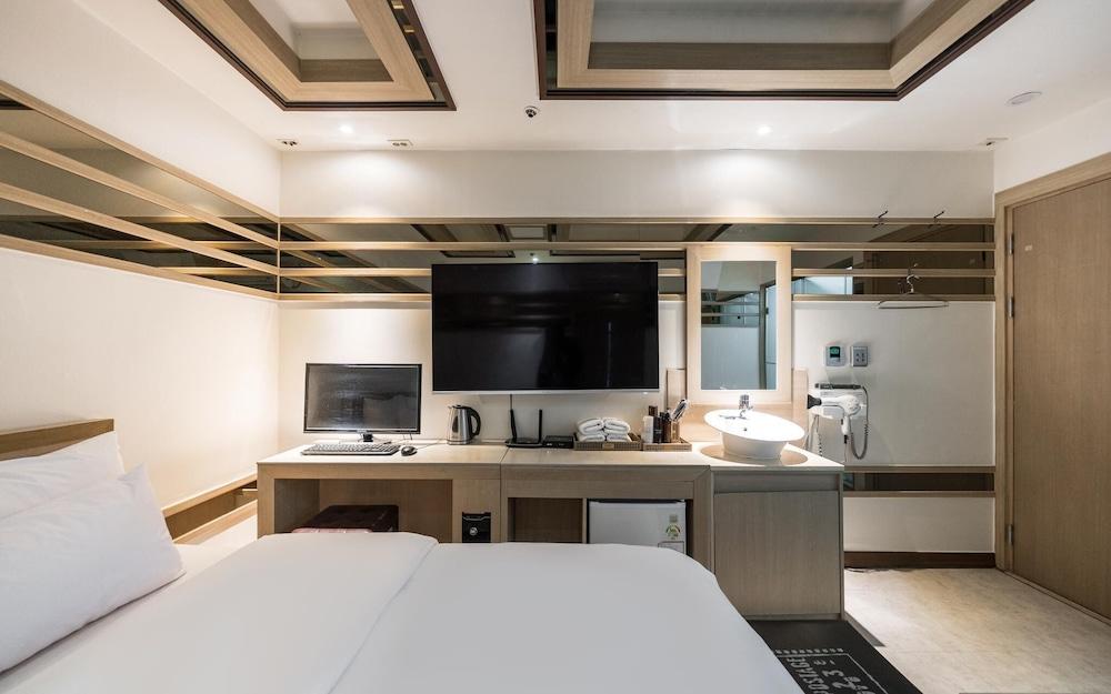 Cozy Hotel Dongtan