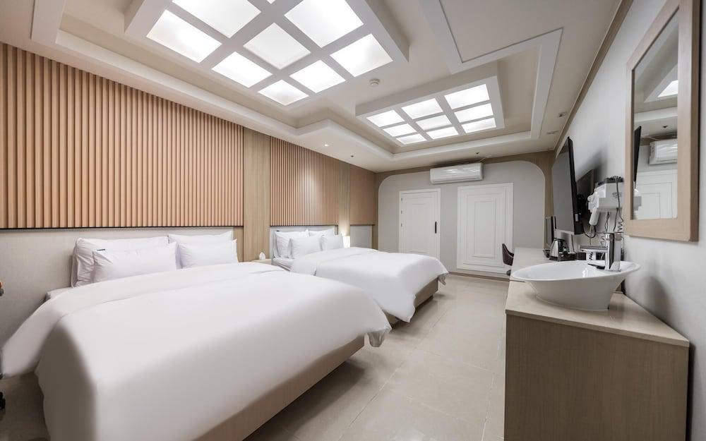 Cozy Hotel Dongtan
