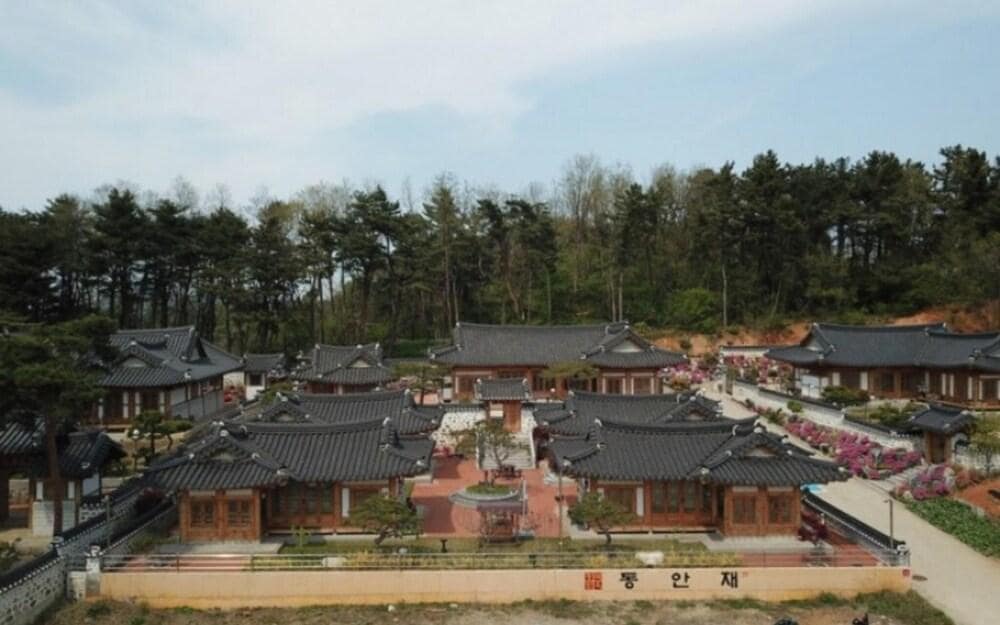 Donghae Hanok Donganjae Pension