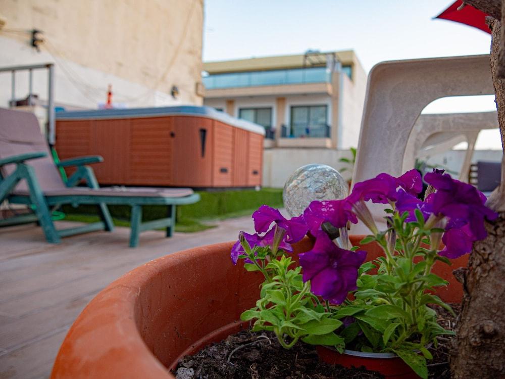 Sunstone Boutique Guest House