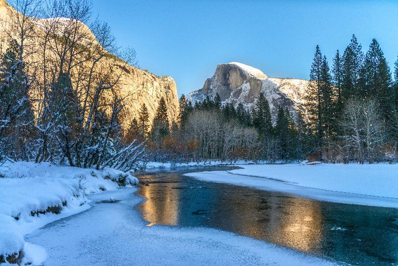 Hampton Oakhurst Yosemite