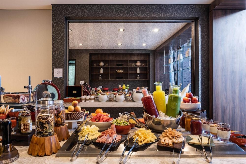 AC Hotel Bogota Zona T