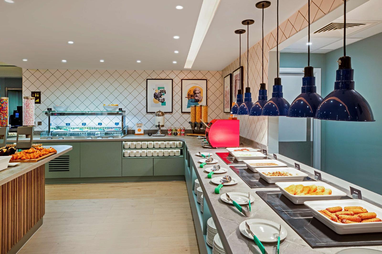 Hampton by Hilton Bath City