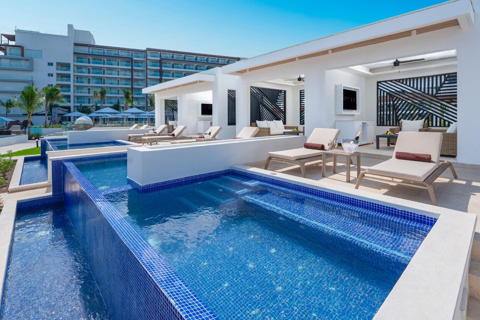 Senator Riviera Cancún Spa Resort