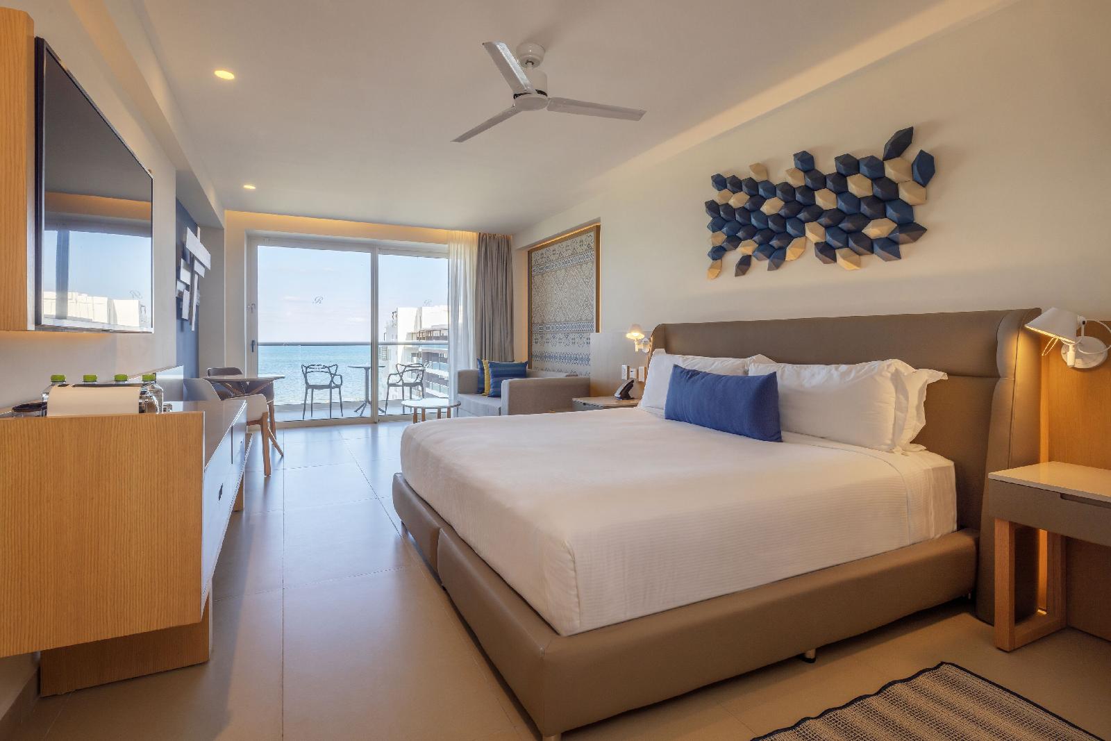 Senator Riviera Cancún Spa Resort