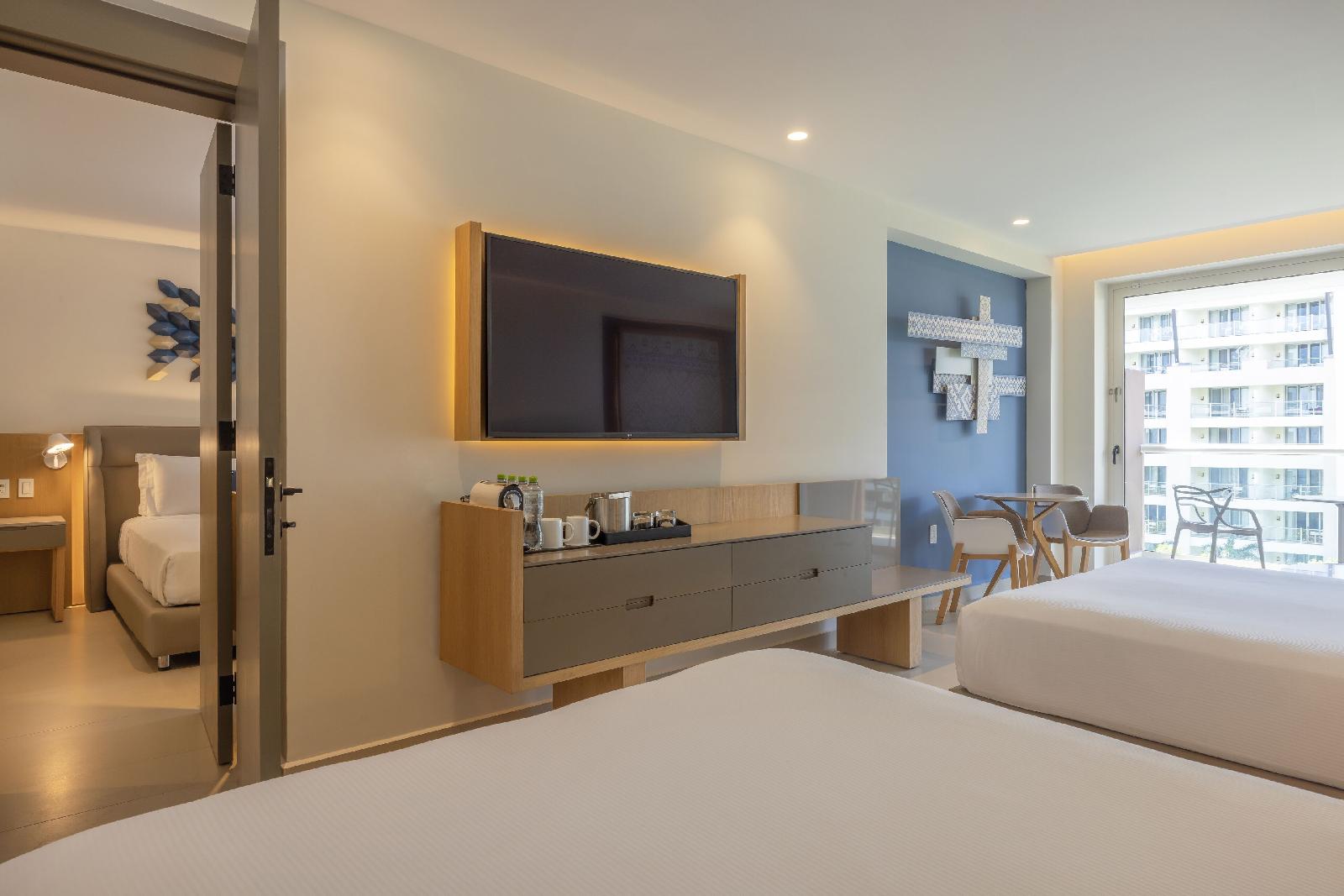 Senator Riviera Cancún Spa Resort