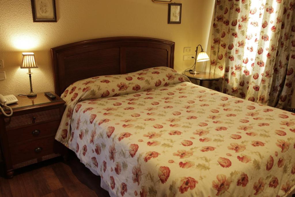 Hotel Arcea Palacio De Las Nieves