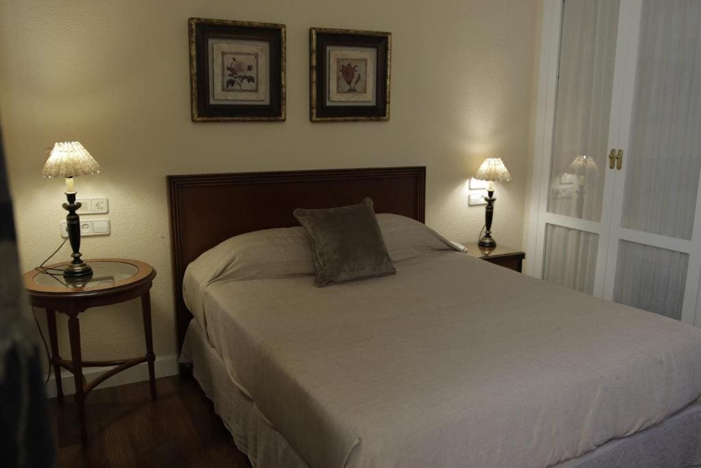Hotel Arcea Palacio De Las Nieves
