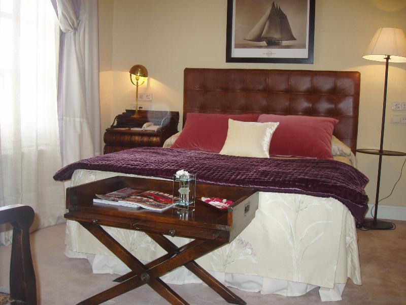 Hotel Arcea Palacio De Las Nieves
