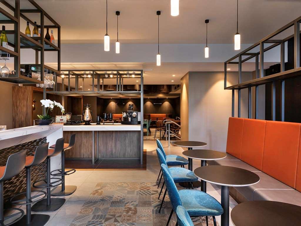 Mercure Auckland Queen Street