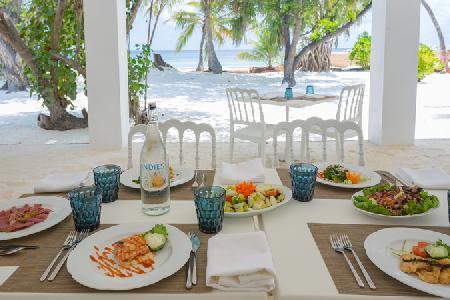 Sandies Bathala Island Resort