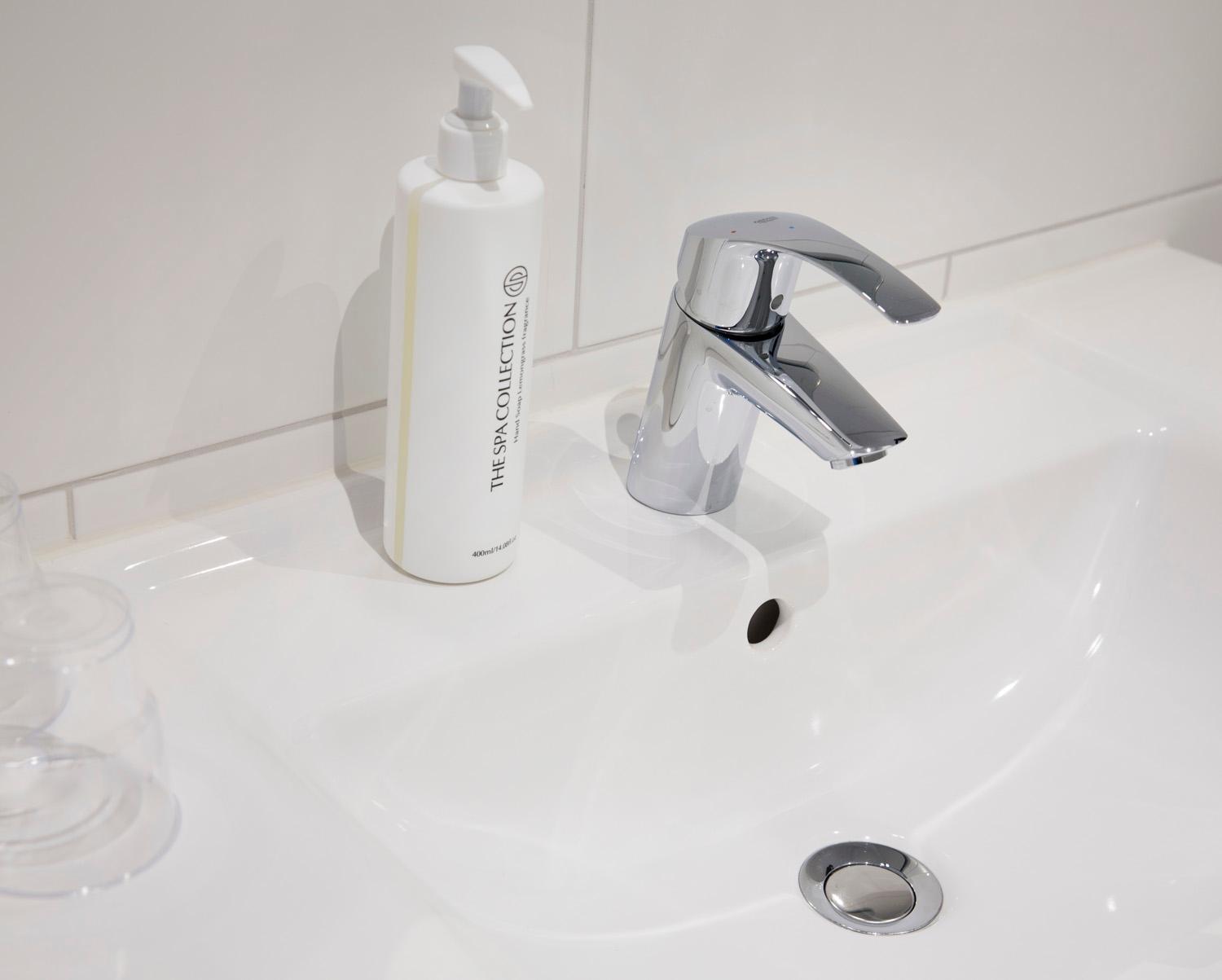 Corendon Amsterdam Schiphol Airport, a Tribute Portfolio Hotel