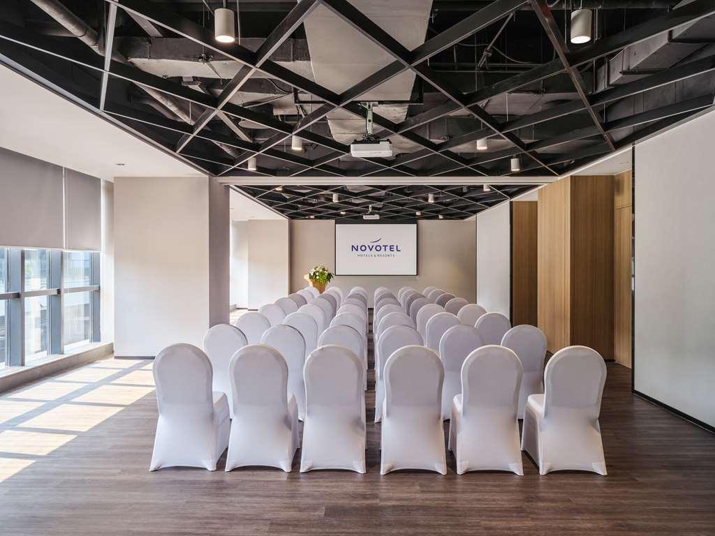 Novotel Shanghai Qingpu Excellence