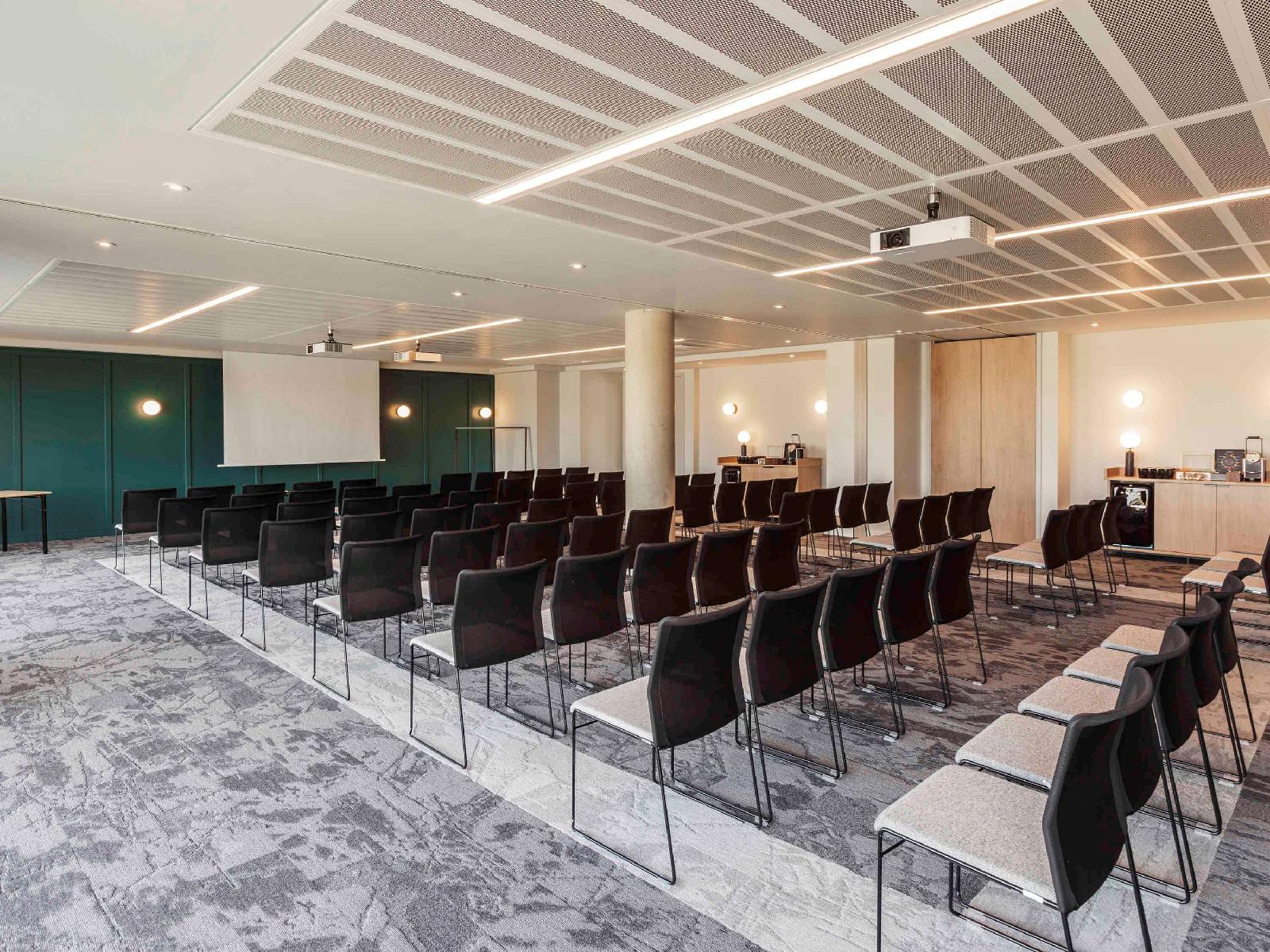 Novotel Cambridge North