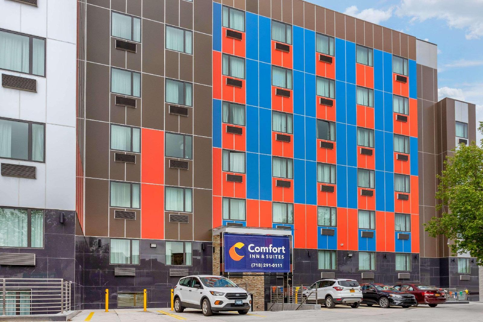Comfort Inn & Suites