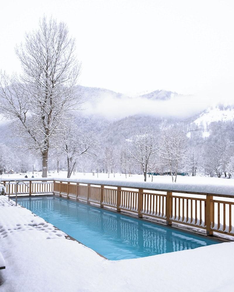 Mercure Loudenvielle Pyrenees Peyragudes