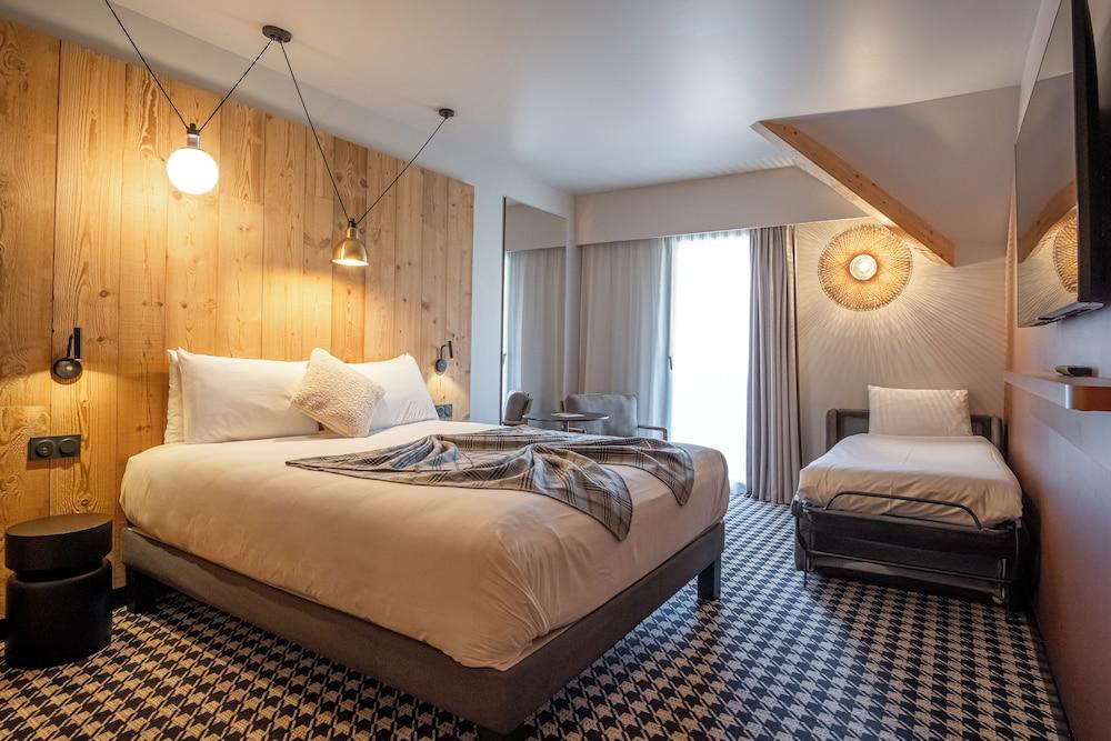 Mercure Loudenvielle Pyrenees Peyragudes
