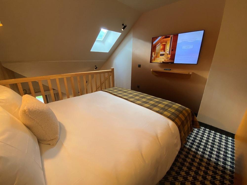 Mercure Loudenvielle Pyrenees Peyragudes