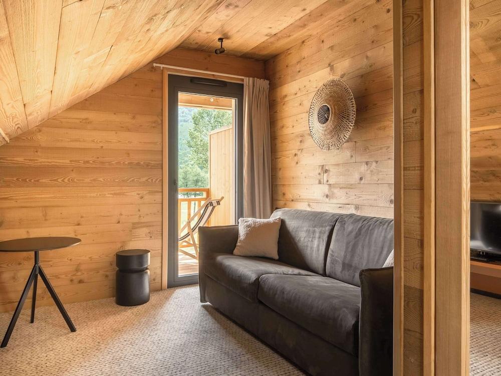 Mercure Loudenvielle Pyrenees Peyragudes