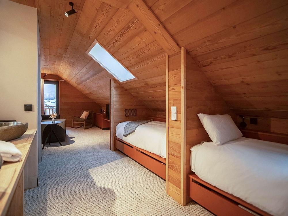 Mercure Loudenvielle Pyrenees Peyragudes