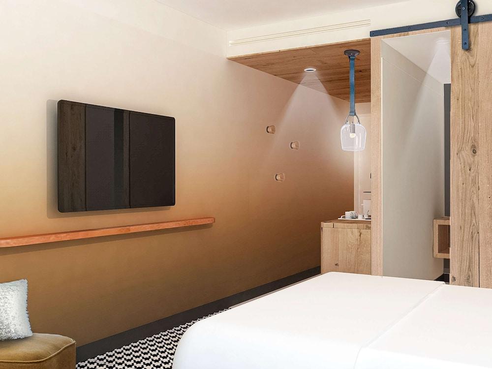 Mercure Loudenvielle Pyrenees Peyragudes