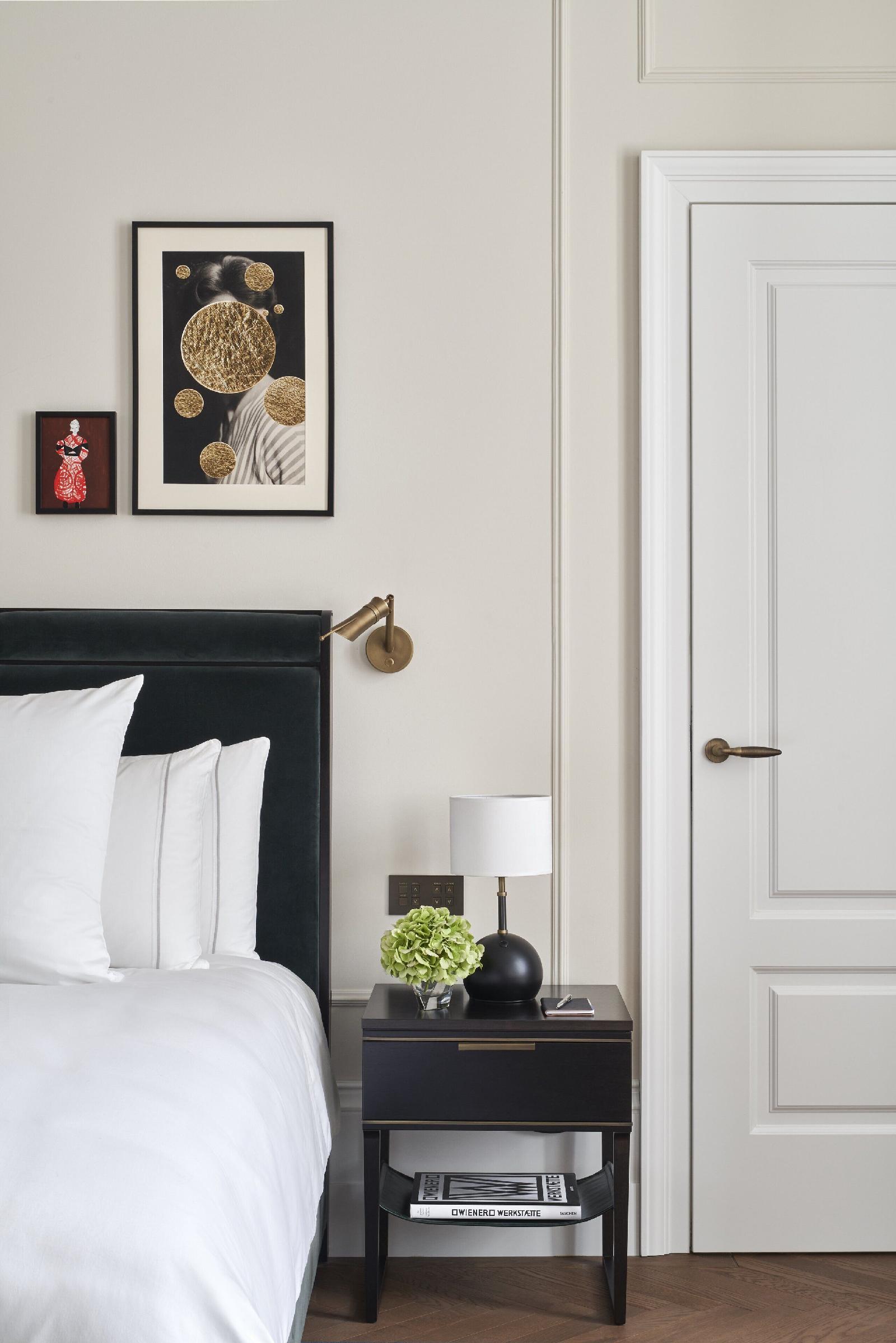 Rosewood Vienna