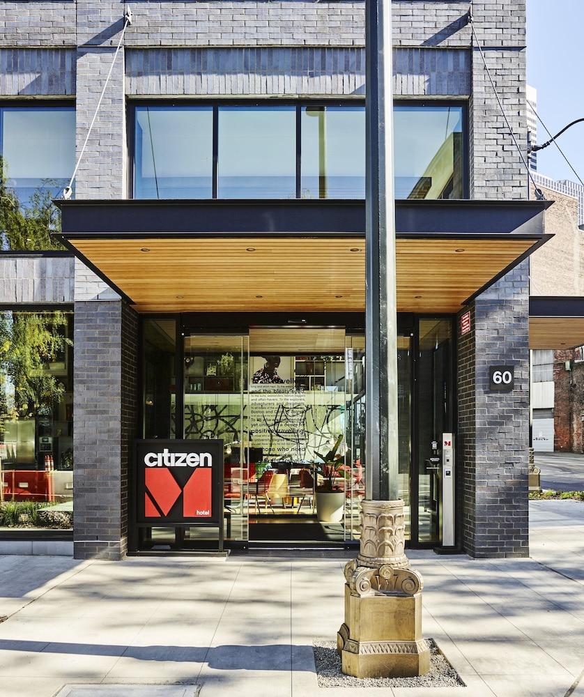 citizenM Seattle Pioneer Square